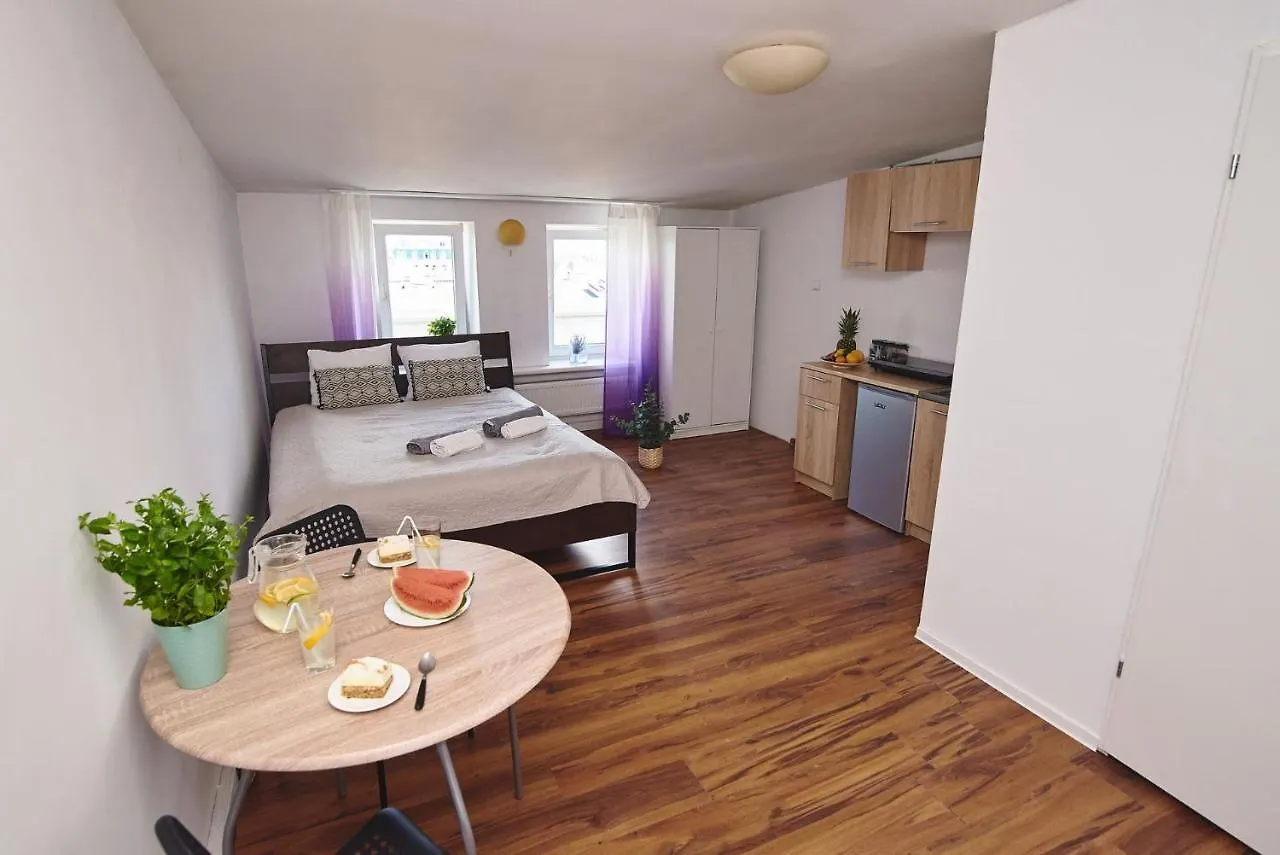 Regem Apartments Warynskiego Varsavia Polonia
